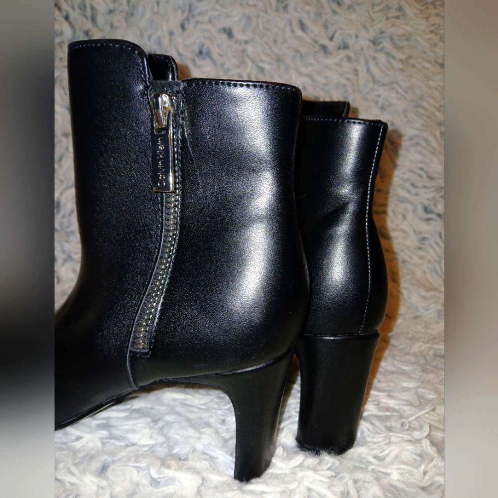 kccoli2 Calvin Klein womens square toe faux leather ankle boots 5